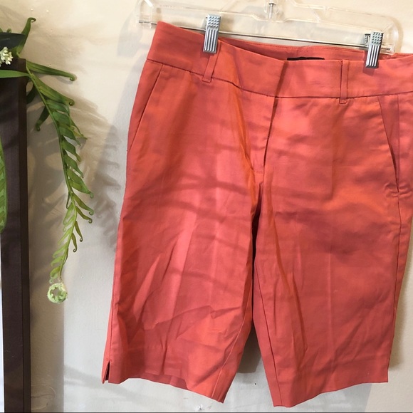 Ann Taylor Women’s Dress Short - Picture 1 of 4